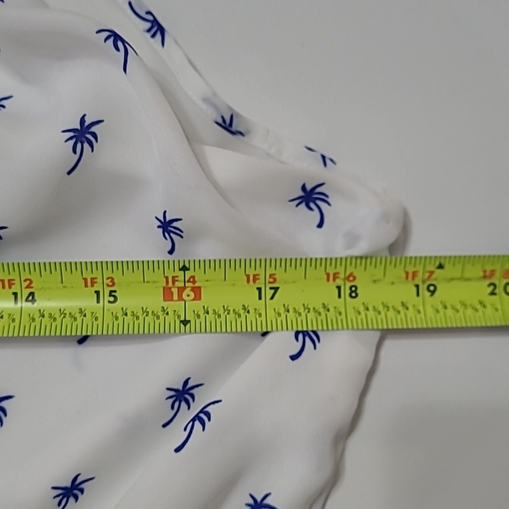Love Tree Sleeveless White & Blue Palm Tree Print Romper with Open Back size L - Picture 5 of 8